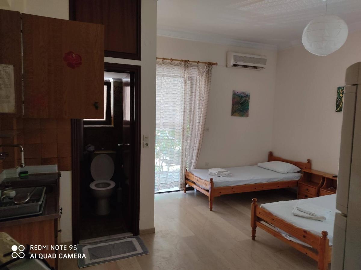 Rousetis Apartments Éjo Kültér fotó